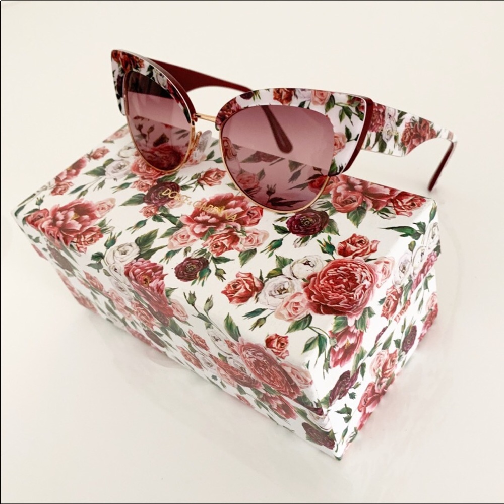 Deleting Listing Price firm Dolce & Gabbana Sunglasses, New - Picture 2 of 9